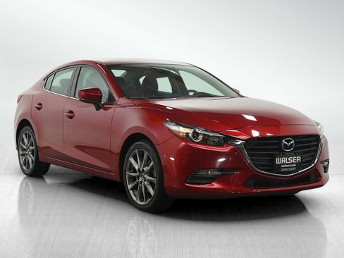 Used 2018 MAZDA MAZDA3 Touring image 4