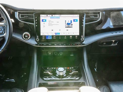 Used 2024 Jeep Grand Wagoneer L Series II w/ Quick Order Packagew 28T image 12