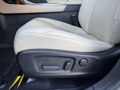 Used 2022 Lexus RX 350 FWD w/ Premium Package image 33