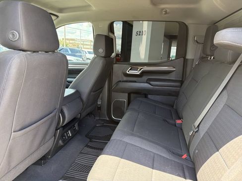 Certified 2022 Chevrolet Silverado 1500 LT RWD image 17