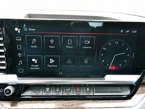 Used 2024 GMC Sierra 2500 SLE w/ SLE Convenience Package AWD/4WD image 23