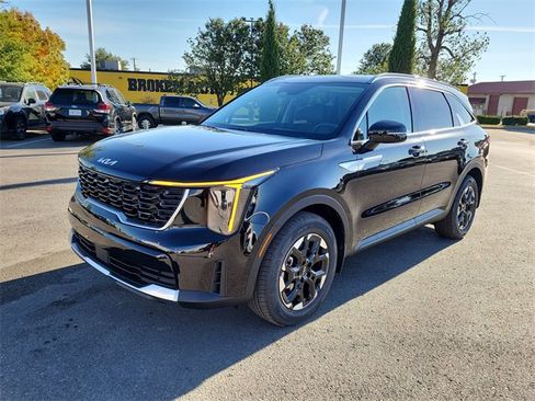 New 2026 Kia Sorento S image 8