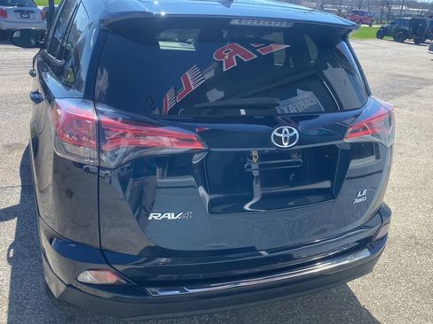 Used 2018 Toyota RAV4 LE w/ All Weather Liner Package AWD/4WD image 5