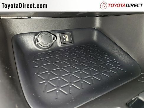 New 2025 Toyota RAV4 LE image 14