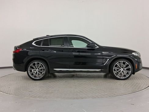 Used 2022 BMW X4 xDrive30i w/ Parking Assistance Package image 8