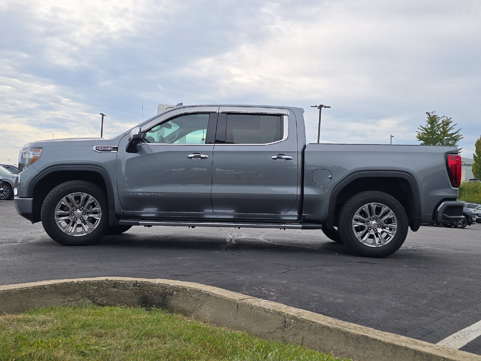 Used 2019 GMC Sierra 1500 Denali w/ Trailer Camera Package AWD/4WD image 7