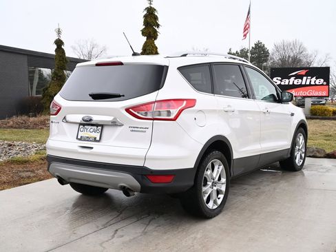 Used 2016 Ford Escape Titanium image 5
