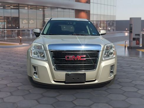 Used 2013 GMC Terrain SLT w/ Safety Package image 2