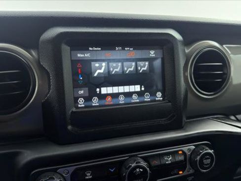 Used 2023 Jeep Wrangler Unlimited Sport AWD/4WD image 30