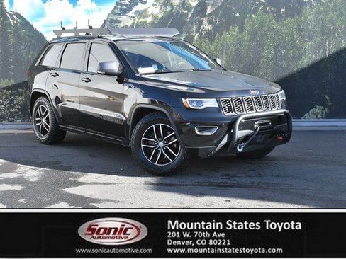 Used 2017 Jeep Grand Cherokee Trailhawk w/ Trailhawk Luxury Group image 1