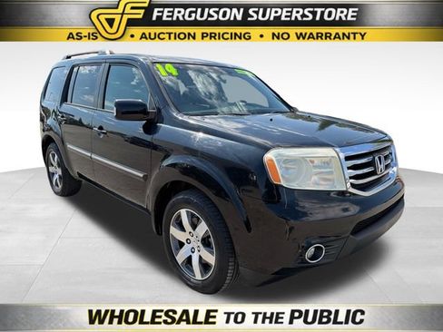 Used 2014 Honda Pilot Touring image 1
