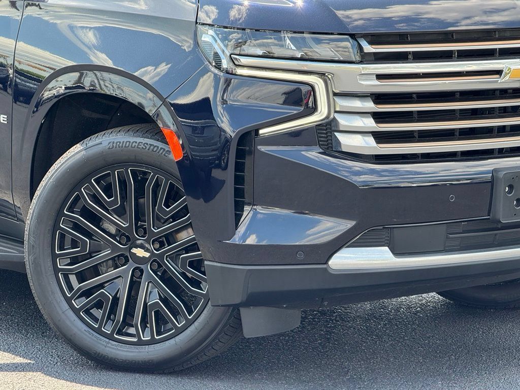 Used 2021 Chevrolet Tahoe High Country AWD/4WD image 10
