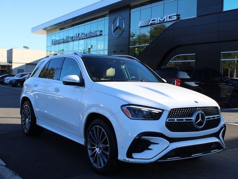 Certified 2024 Mercedes-Benz GLE 350 4MATIC image 3