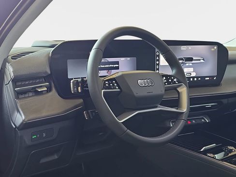 New 2026 Audi Q3 quattro 2.0T AWD/4WD image 16