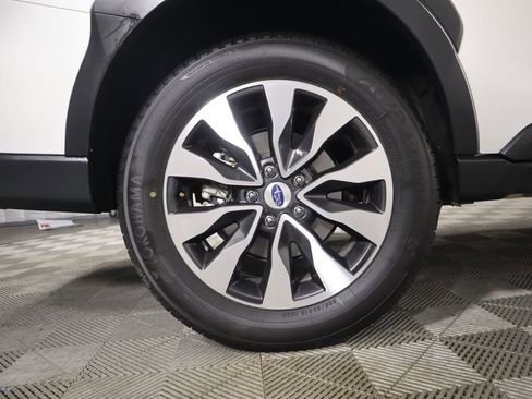 Used 2024 Subaru Outback Limited image 33