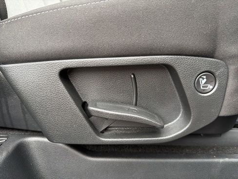 Used 2023 Hyundai Palisade SE image 21