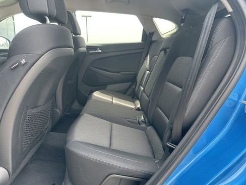 Used 2017 Hyundai Tucson Sport w/ Cargo Package FWD image 12