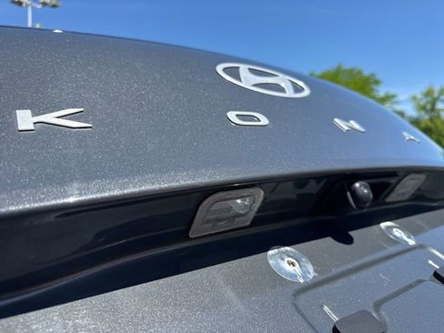 Used 2024 Hyundai Kona SEL AWD/4WD image 10