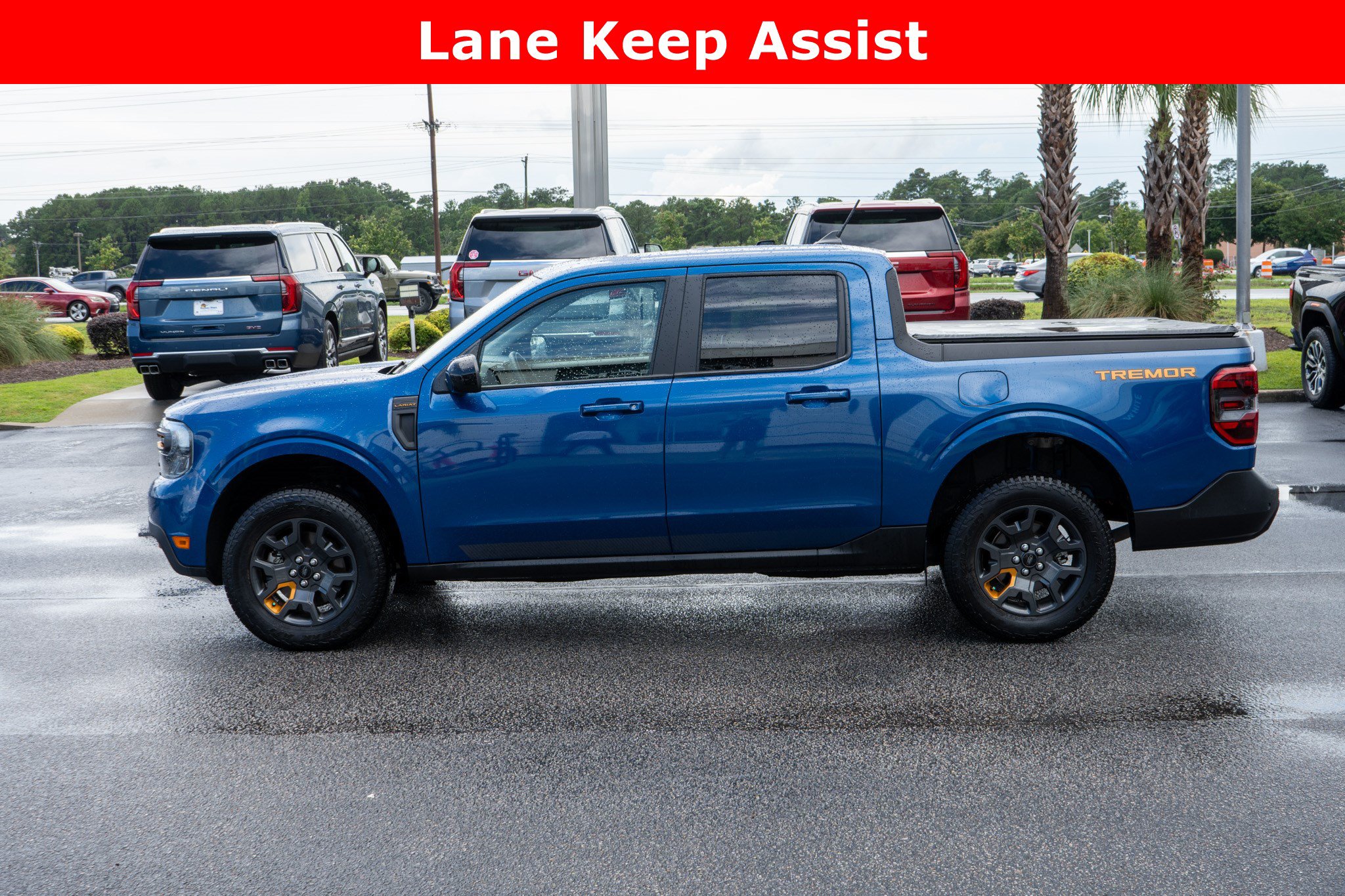 Used 2024 Ford Maverick Tremor w/ Tremor Off-Road Package AWD/4WD image 6