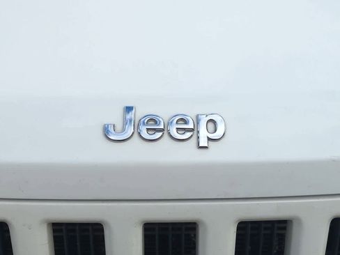 Used 2008 Jeep Liberty Sport image 11