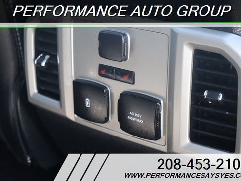 Used 2019 Ford F150 Lariat w/ Equipment Group 502A Luxury image 10