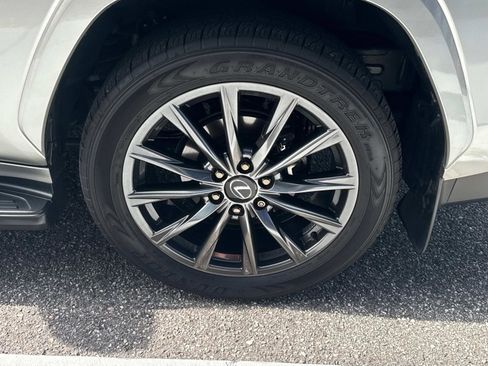 Used 2024 Lexus LX 600 F Sport image 21