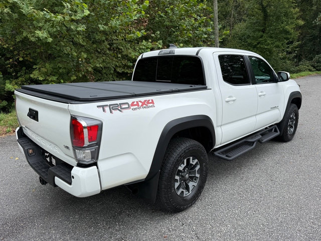 Used 2023 Toyota Tacoma TRD Off-Road w/ Technology Package AWD/4WD image 6