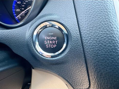 Used 2019 Subaru Outback 3.6R Limited image 21