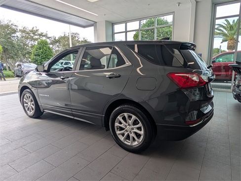 Used 2021 Chevrolet Equinox LT image 10