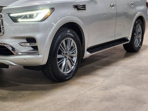 Used 2022 INFINITI QX80 Luxe w/ Cargo Package AWD/4WD image 17