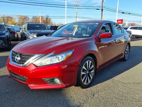 Used 2017 Nissan Altima 2.5 SV image 7