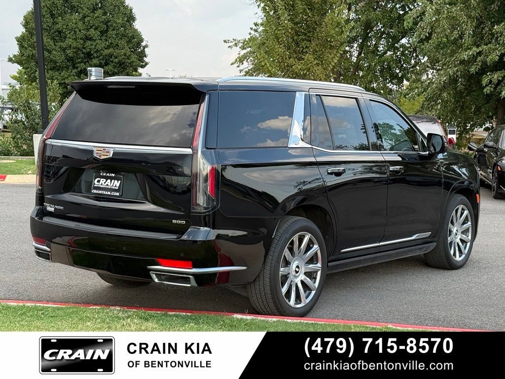 Used 2023 Cadillac Escalade Premium Luxury Platinum w/ LPO, Floor Liner Package AWD/4WD image 7