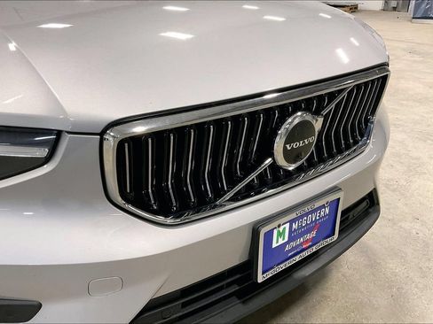Certified 2023 Volvo XC40 B5 Plus w/ Driver Assist Package AWD/4WD image 33