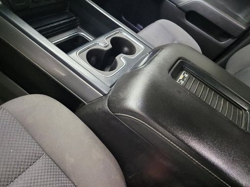 Used 2018 Chevrolet Silverado 1500 LT w/ All Star Edition AWD/4WD image 26