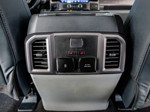 Used 2022 Ford F450 Limited w/ FX4 Off-Road Package AWD/4WD image 36