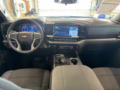 Used 2025 Chevrolet Silverado 1500 LT w/ All Star Edition Plus AWD/4WD image 34