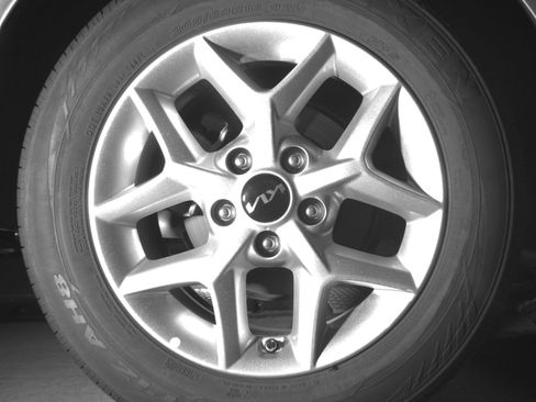 Used 2025 Kia Soul LX w/ LX Technology Package FWD image 15