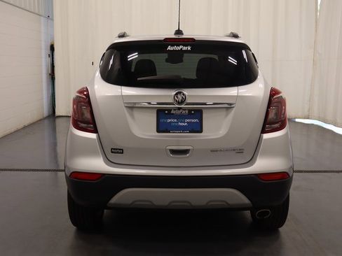Used 2022 Buick Encore Preferred w/ Safety Package image 7