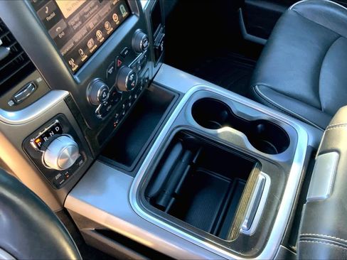 Used 2016 RAM 1500 Limited image 16