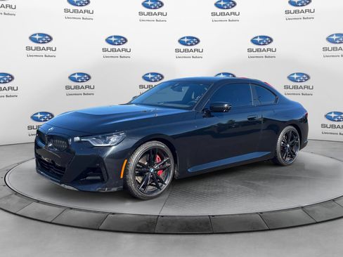Used 2024 BMW 230i Coupe w/ Premium Package RWD image 2