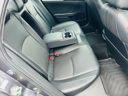 Used 2017 Honda Civic Touring image 35
