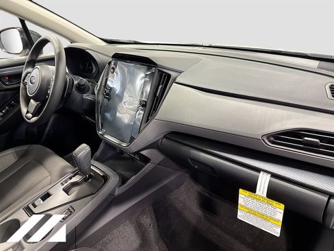 Used 2026 Subaru Crosstrek 2.5i Premium AWD/4WD image 30