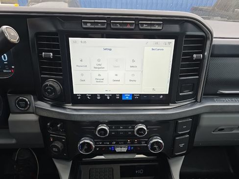 Used 2023 Ford F250 Limited w/ FX4 Off-Road Package AWD/4WD image 31