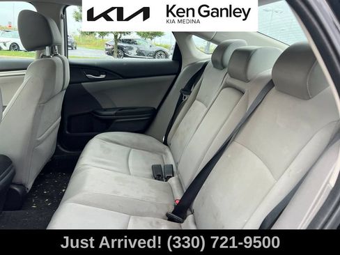 Used 2019 Honda Civic EX image 10