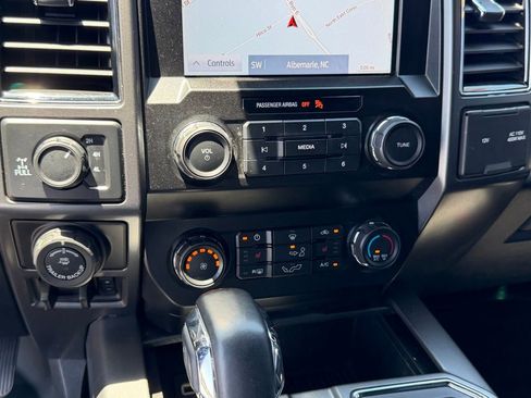 Used 2020 Ford F150 XLT w/ Equipment Group 302A Luxury AWD/4WD image 25