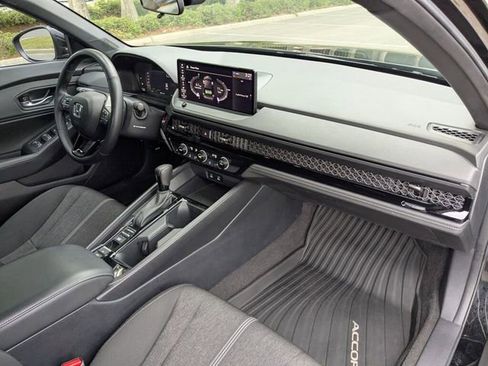 Certified 2023 Honda Accord Sport image 38