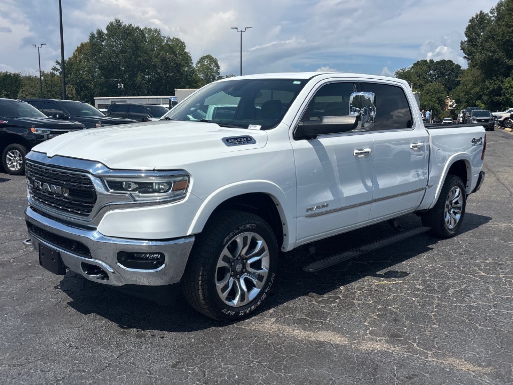 Used 2022 RAM 1500 Limited AWD/4WD image 3