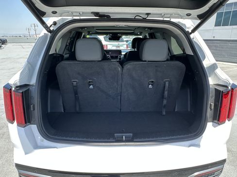 Used 2023 Kia Sorento SX FWD image 22