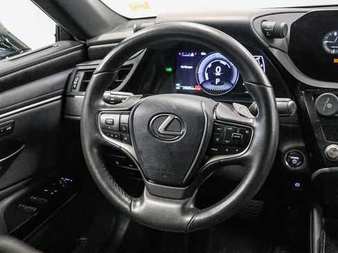 Used 2024 Lexus ES 300h w/ Premium Package FWD image 14