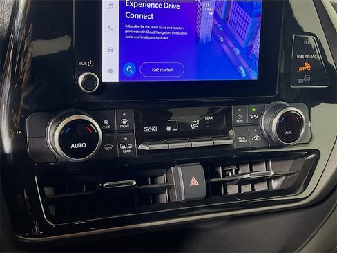 Certified 2024 Toyota Highlander LE image 15